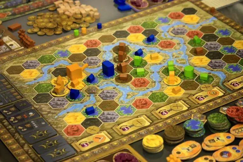 Партия: игра Терра Мистика