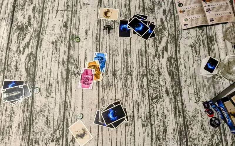 Партия: игра Экипаж: Экспедиция к девятой планете